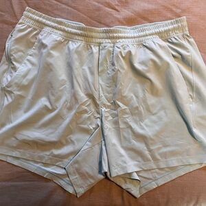 Lululemon Men’s pace breakers 5 inch XXL